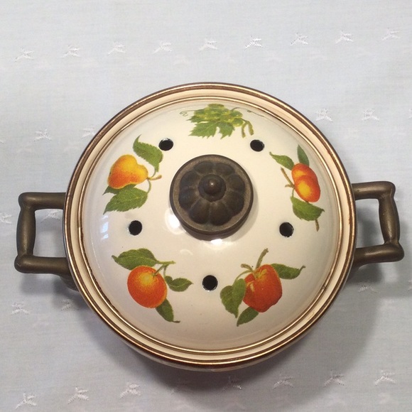 Enamel Pot with Lid  Lid has Six Holes for Scent Release , Bronze Handles - Picture 2 of 6